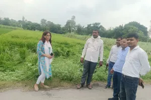 लगातार बारिश एवं तेज हवा से फसल क्षति के आकलन में जुटा जिला प्रशासन