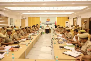 पुलिस अधीक्षक सोनभद्र की अध्यक्षता में सैनिक सम्मेलन एवं मासिक अपराध समीक्षा गोष्ठी आयोजित