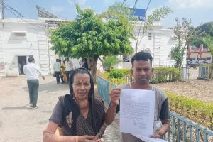 बाइक की टक्कर के मामले में 25 दिन बाद भी मुकदमा दर्ज नहीं, पीड़िता ने एसपी से लगाई न्याय की गुहार