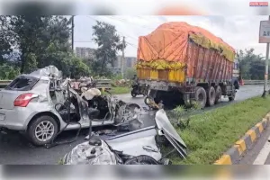 जमशेदपुर सड़क हादसे में ग्रामीण विकास मंत्री दीपिका पांडेय सिंह की बेटी समेत चार की मौत