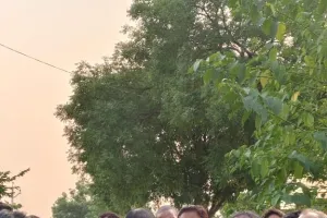 पंडित अटल बिहारी वाजपेयी स्मृति द्वार का विधायक सुरेश पासी ने किया उद्घाटन