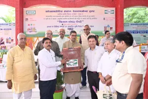 49 वर्षों से लगातार किसानो की सेवा में समर्पित है कारडेट: बाल्मीकि त्रिपाठी 