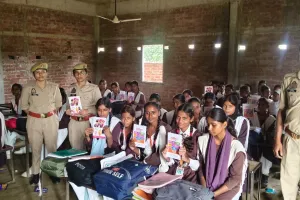मिशन शक्ति अभियान के तहत महिलाओं और बालिकाओं को किया जागरूक
