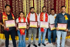 15 दिवसीय रामलीला का भव्य समापन, पत्रकारों को किया सम्मानित