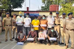 बिचुआ भूड़ में 10 घंटे चला पुलिस का सर्च ऑपरेशन, 10 अवैध तमंचे बरामद
