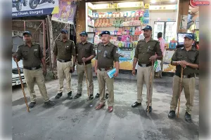 त्योहारों के सीजन को देखते हुए सितारगंज पुलिस अलर्ट, चौराहों पर सघन चेकिंग अभियान