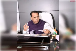 दिव्यांगजन पुरस्कारों के आवेदनों की जांच जल्द पूरी करें अधिकारी: नरेंद्र कश्यप