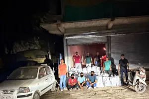 683 किलो प्रतिबंधित पटाखे बरामद तीन गिरफ्तार