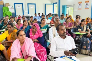 सब्जियों की पौध तैयार करने में प्रो ट्रे का करें प्रयोग -डॉ शैलेंद्र सिंह