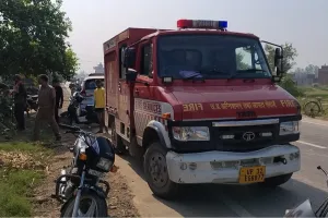 शॉर्ट सर्किट से कृषि सेवा केंद्र में लगी भीषण आग, खाद-बीज समेत लाखों का सामान राख