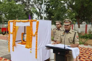 सोनभद्र पुलिस द्वारा मनाई गई राष्ट्रपिता महात्मा गांधी व भारत के दूसरे प्रधानमंत्री  लालबहादुर शास्त्री जी की जयंती