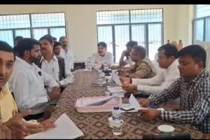 निजी  विद्यालय परिसर में सरकारी धन  का दुरुपयोग, जिलाधिकारी  से जांच की मांग