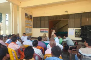 आगामी त्योहारों के दृष्टिगत कोन थाना परिसर में पीस कमेटी की बैठक संपन्न, दिये गये आवश्यक दिशा निर्देश