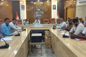 कुशीनगर : जिलाधिकारी की अध्यक्षता में जिला स्तरीय सलाहकार समिति की बैठक सम्पन्न