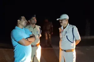 DM-SP की रात वाली दबिश: सड़क पर उतरा प्रशासन