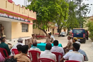 शारदीय नवरात्रि व दुर्गा पूजा के दृष्टिगत थाना चौरी एवं थाना दुर्गागंज पर पीस कमेटी की बैठक संपन्न, दिए गए आवश्यक दिशा-निर्देश