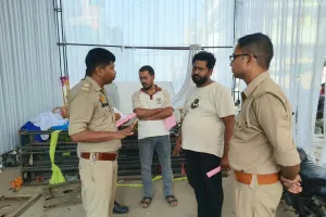 पुलिस अधीक्षक सोनभद्र  के निर्देशन में निर्माणाधीन दुर्गा पंडालों में अग्निसुरक्षा के दृष्टिगत चलाया गया निरीक्षण अभियान