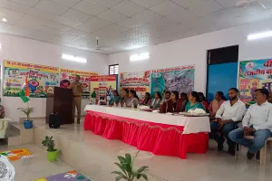 पीएम श्री राजकीय बालिका इण्टर कॉलेज ओबरा में कैरियर मेला का भव्य आयोजन