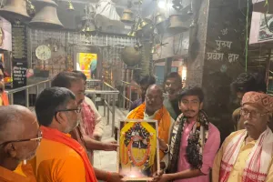 शिवद्वार धाम में प्रभारी मंत्री हंसराज विश्वकर्मा का भव्य स्वागत, गणेश विश्वकर्मा की टीम ने माल्यार्पण कर किया अभिनंदन