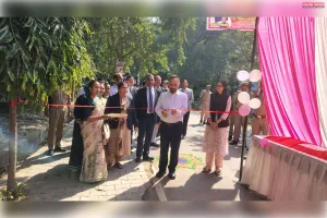 मेगा कैम्प के प्रचार-प्रसार को न्याय रथ और बाइक रैली रवाना, जिला जज ने दिखाई हरी झंडी