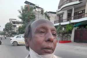 लखनऊ में चाइनीज मांझे का कहर, अंडा व्यापारी का गला कटा