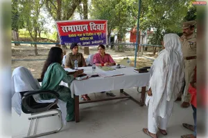 जिलाधिकारी एवं पुलिस अधीक्षक ने थाना बेवाना में सुनीं जनसमस्याएं