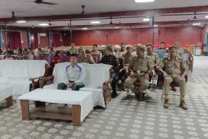राष्ट्रीय एकता दिवस पर सोनभद्र के सभी थानों एवं पुलिस लाइन में हुआ एकता परेड-2026 का सजीव प्रसारण