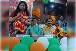 राज्यसभा सांसद श्रुति  गंगवार के प्रथम आगमन पर भदपुरा में हुआ जोरदार स्वागत 