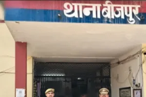 बीजपुर पुलिस की बड़ी कार्रवाई, चोरी की 02 ट्रैक्टर बैटरियों के साथ 02 अभियुक्त गिरफ्तार