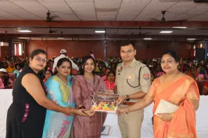 मिशन शक्ति अभियान फेज-6.0 के तहत पुलिस लाइन चुर्क में भव्य सम्मान एवं जागरूकता कार्यक्रम आयोजित
