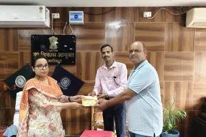 भव्य काल्पनिक पंडाल में विराजेंगी माता रानी, बड़ा बाजार दुर्गा पूजा महासमिति ने प्रशासन को दिया न्योता