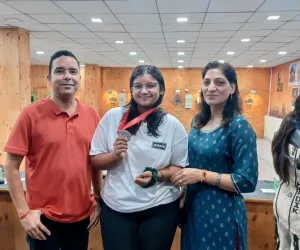 जसपाल राणा शूटिंग रेंज, पौंधा, देहरादून में संपन्न 20वीं इंटरस्कूल/कॉलेज उत्तराखंड राज्य शूटिंग चैम्पियनशिप में पूरे उत्तराखंड से हज़ारों शूटरों ने अपने हुनर का प्रदर्शन किया।