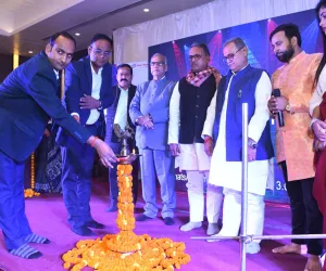 यूनियन बैंक ऑफ़ इंडिया ने अपना 107 वा स्थापना दिवस बलिया में हर्षोल्लास के साथ मनाया