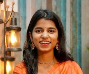 मैथिली ठाकुर ने रचा इतिहास