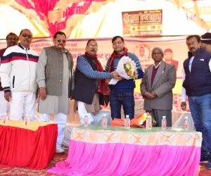 पहले सेमी फाइनल मैच में शीश महल लखनऊ ने अयोध्या को 51 रनों से हराकर फाइनल में किया प्रवेश