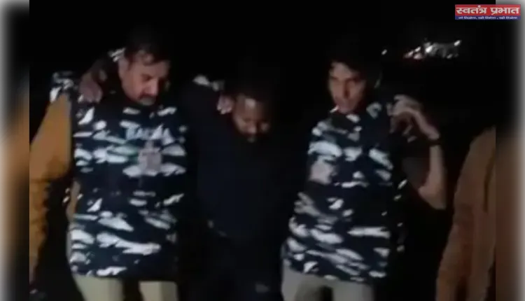 पुलिस मुठभेड़ में घायल हुआ शातिर चोर, मंदिरों समेत कई चोरी की घटनाओं का खुलासा