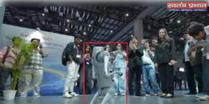 AI समिट: मोदी सरकार की पिटवाई भद्द! भारत में बना बताकर दिखाया चीनी रोबोट, विवाद के बाद गलगोटिया यूनिवर्सिटी पर एक्शन