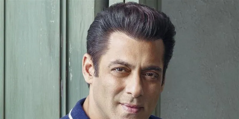 सलमान खान ने पैपराजी को फिर दी नसीहत, बोले- इतनी इज्जत तो दे ही सकते हो; करीना और रश्मिका ने भी बटोरी सुर्खियां