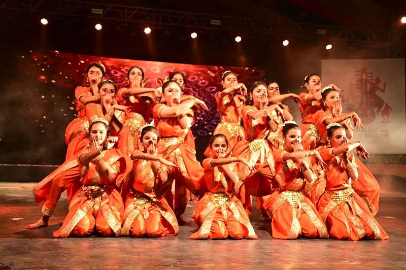 इफको फर्टिलाइजर छेत्र मेही नही सामाजिक साहित्यिक और सांस्कृतिक कार्यों में भी पहचान बना