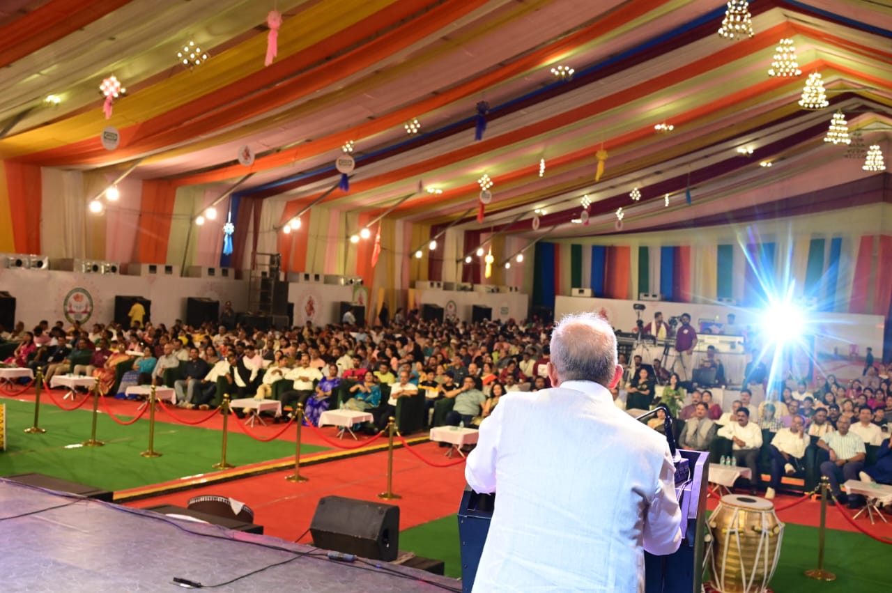 पांच बोतल नैनो के प्रयोग से एक वृक्ष लगाने के बराबर लाभ।