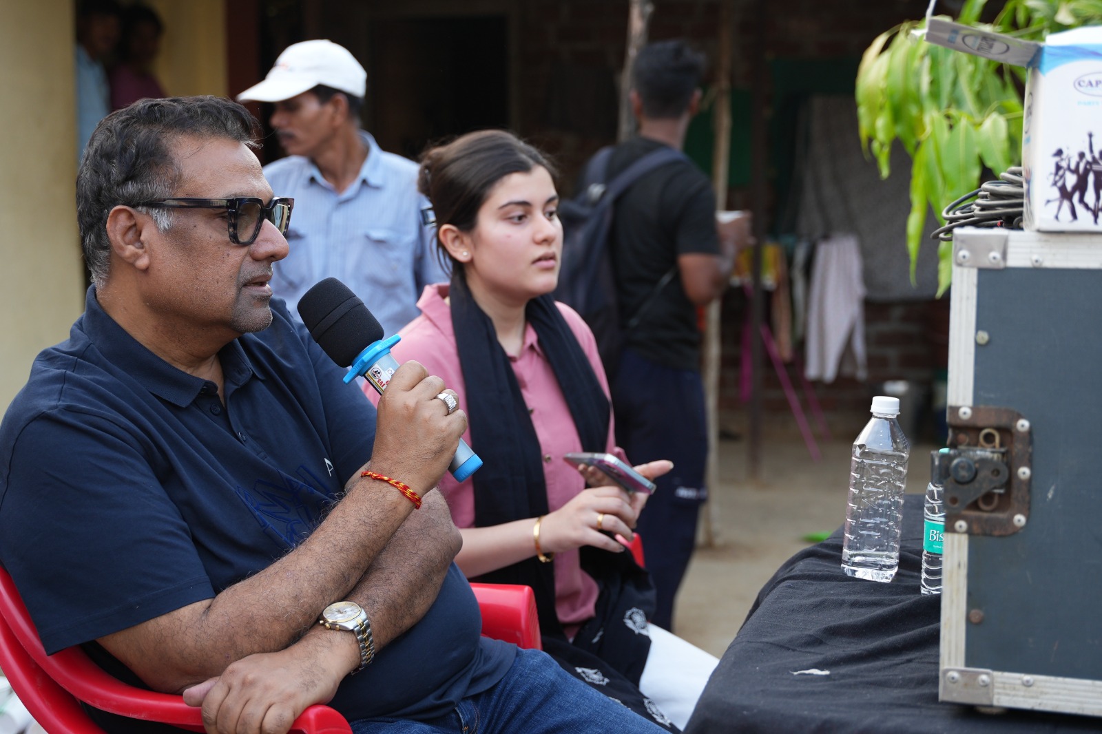 पुराने कश्मीर से नए कश्मीर के सफरनामें को एकसूत्र में पिरोने की कोशिश में आदि ईरानी , प्रणीत भट्ट और अतुल गर्ग .!