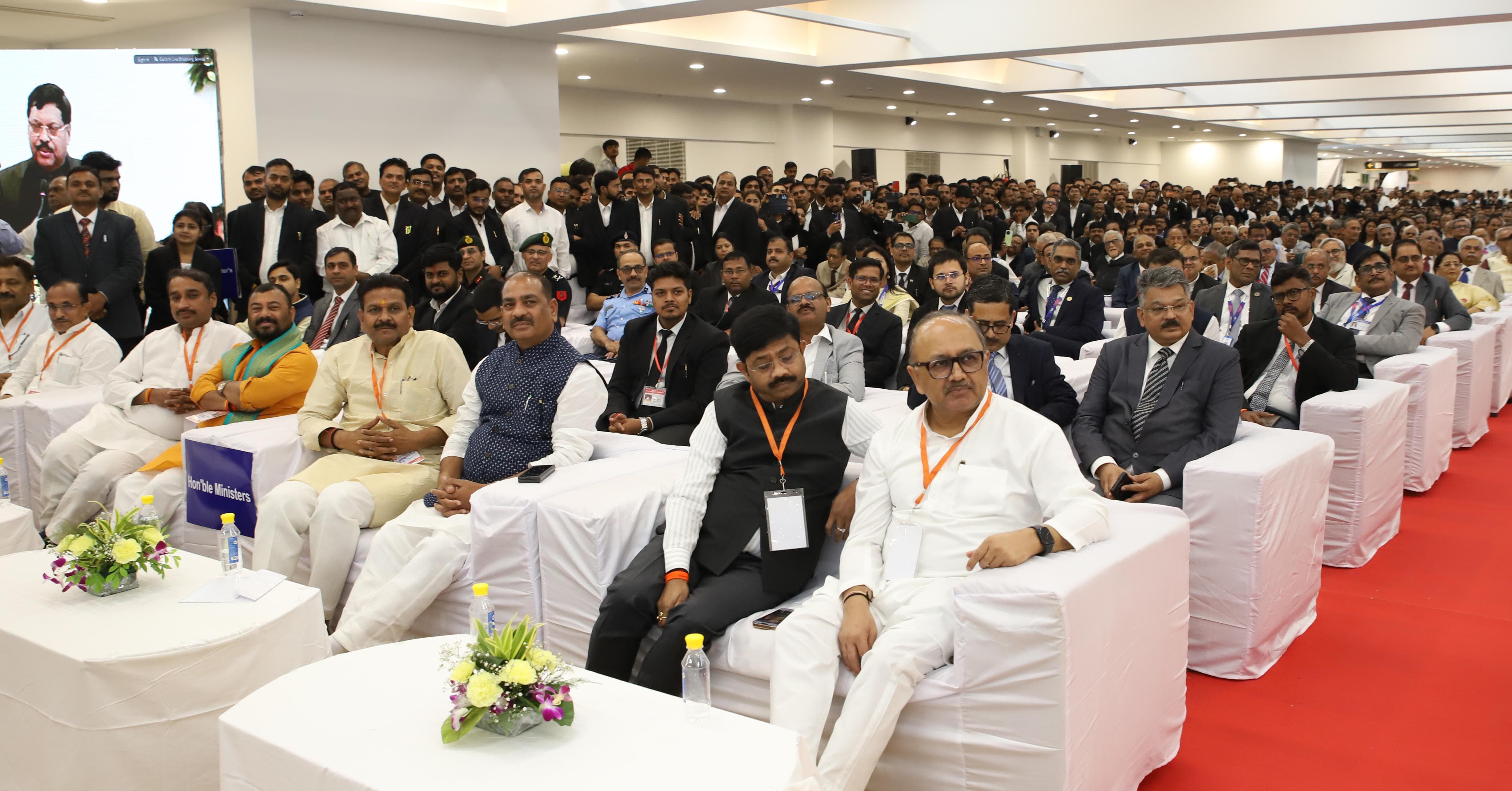 भारत आजादी के 75 सालों बाद लगातार तरक्की करने  के पीछे  भारतीय संविधान का  अहम रोल है। मुख्य न्यायाधीश भारत।