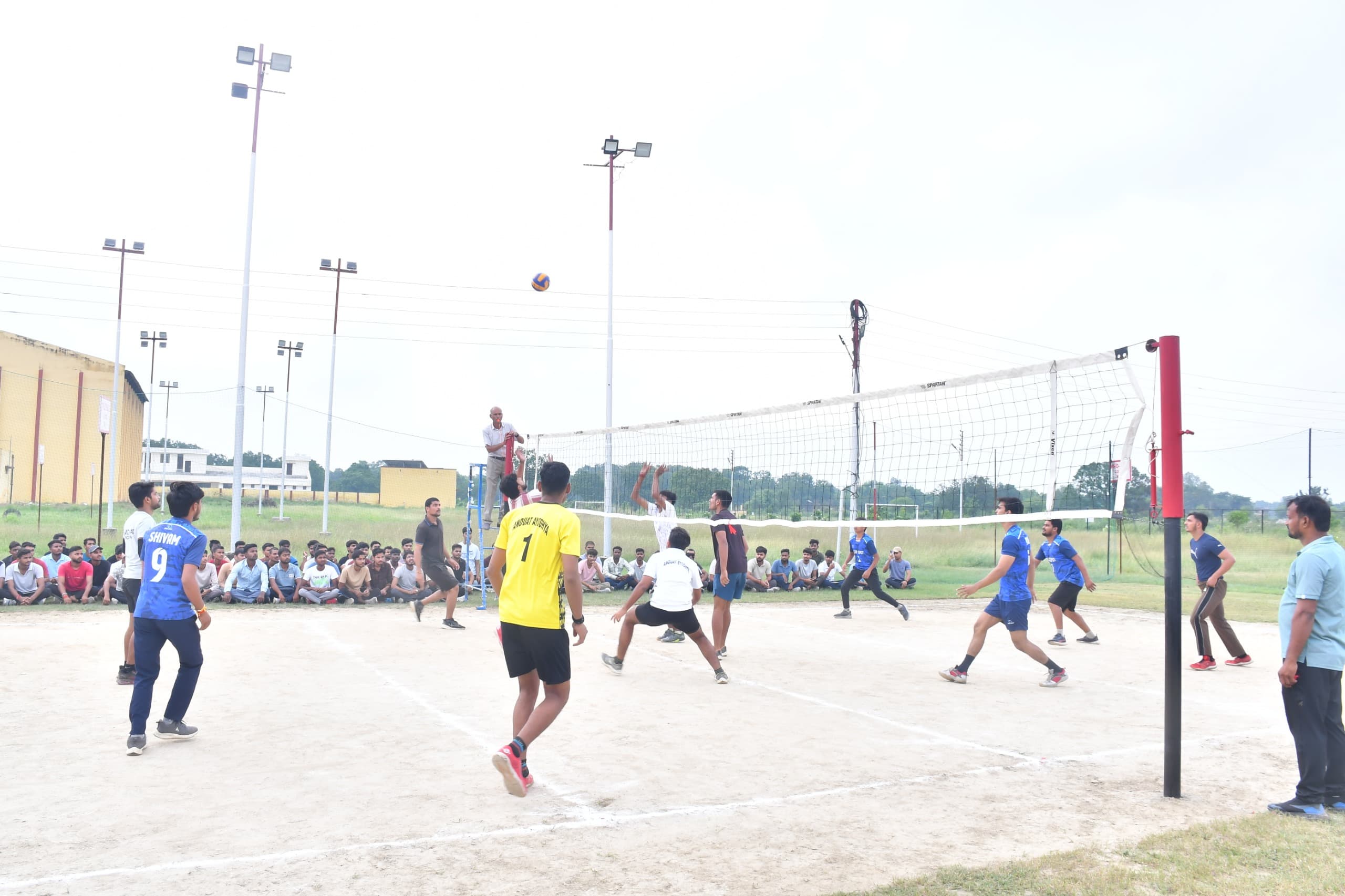 वॉलीबाल में पिंक व बास्केटबॉल में यलो हाउस विजेता