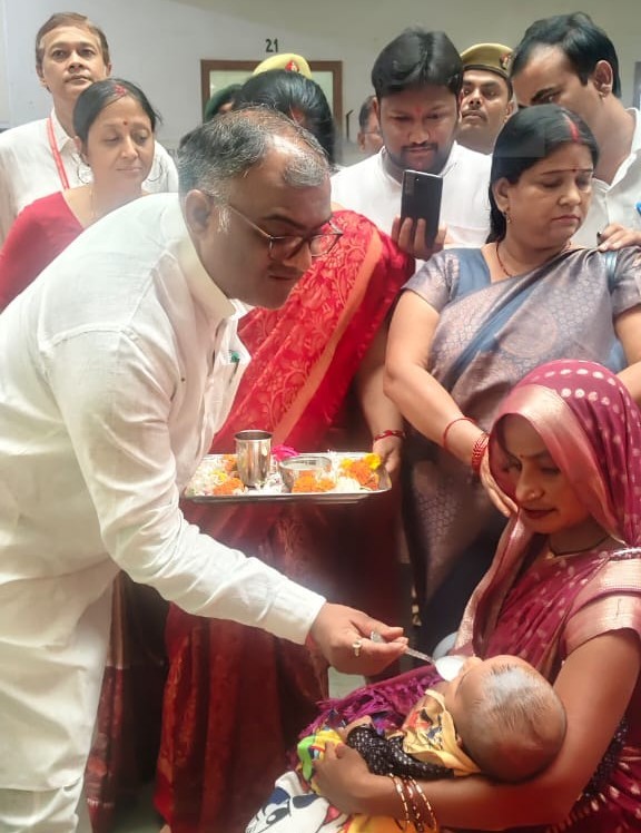 IMG-20250917-WA1158_copy_576x748