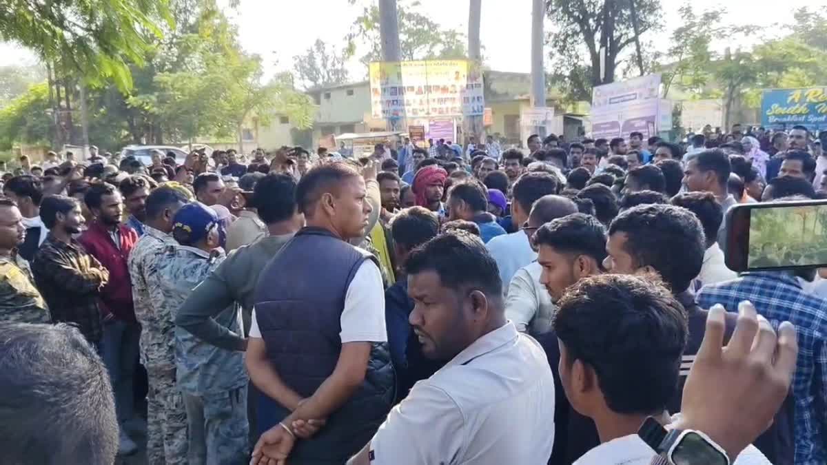 इंसानियत की लाश पर खड़ा ये आधुनिक समाज