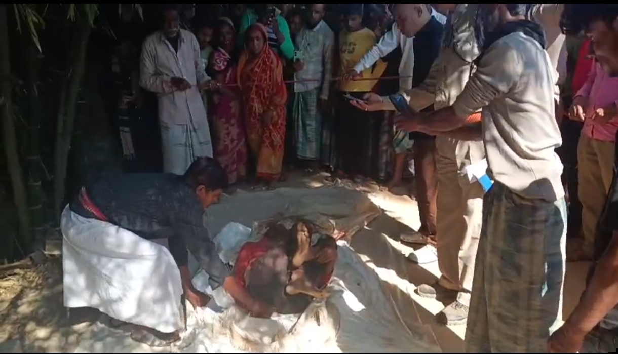 श्रीभूमि जिले में सोनबिल सिंघुआ फुलतली में एक बोरे में एक शव मिलने की सनसनीखेज घटना घटी।