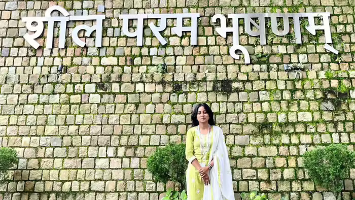 success-story-of-ias-vandana-meena