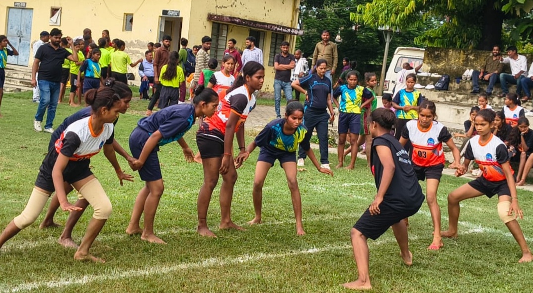 कबड्डी, बैडमिंटन, वॉलीबॉल व तैराकी मण्डलीय खेल प्रतियोगिता में हुआ चयन