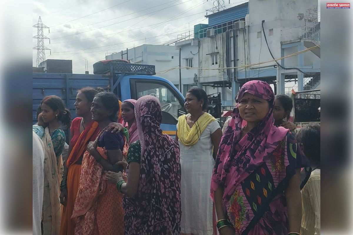 कांवड़ यात्रा से लौटकर मूर्ति विसर्जन करने गया युवक यमुना में डूबा